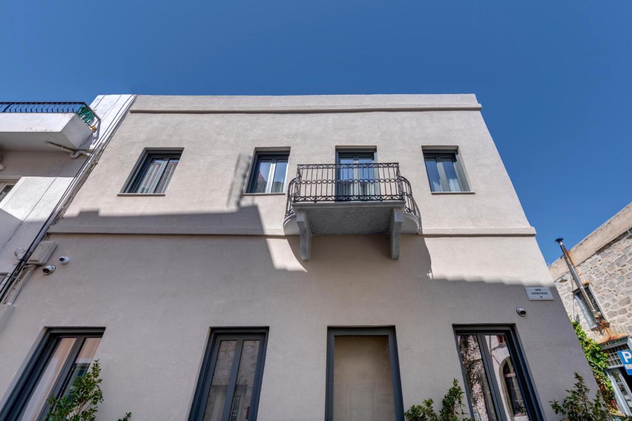 Times Elegant Rooms Ermoupoli Exterior photo