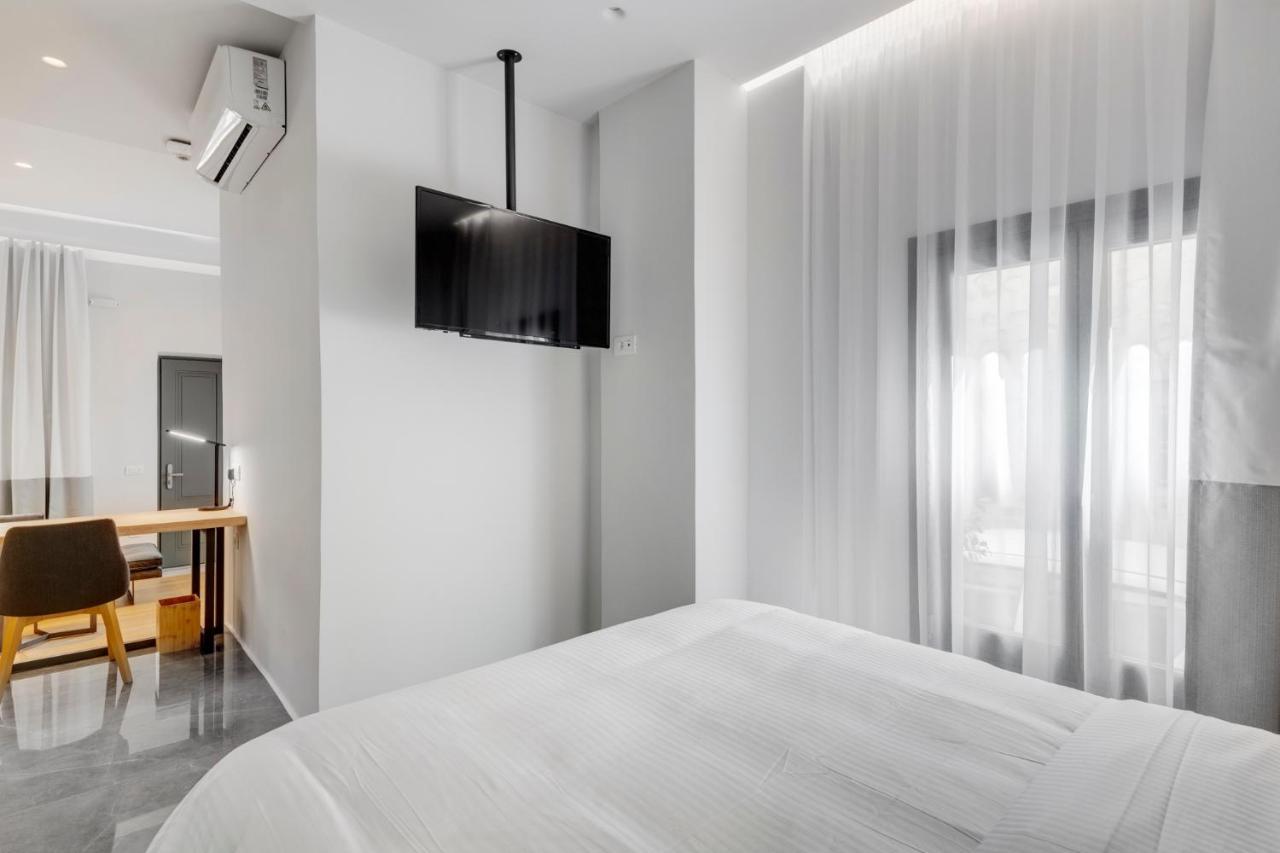Times Elegant Rooms Ermoupoli Exterior photo