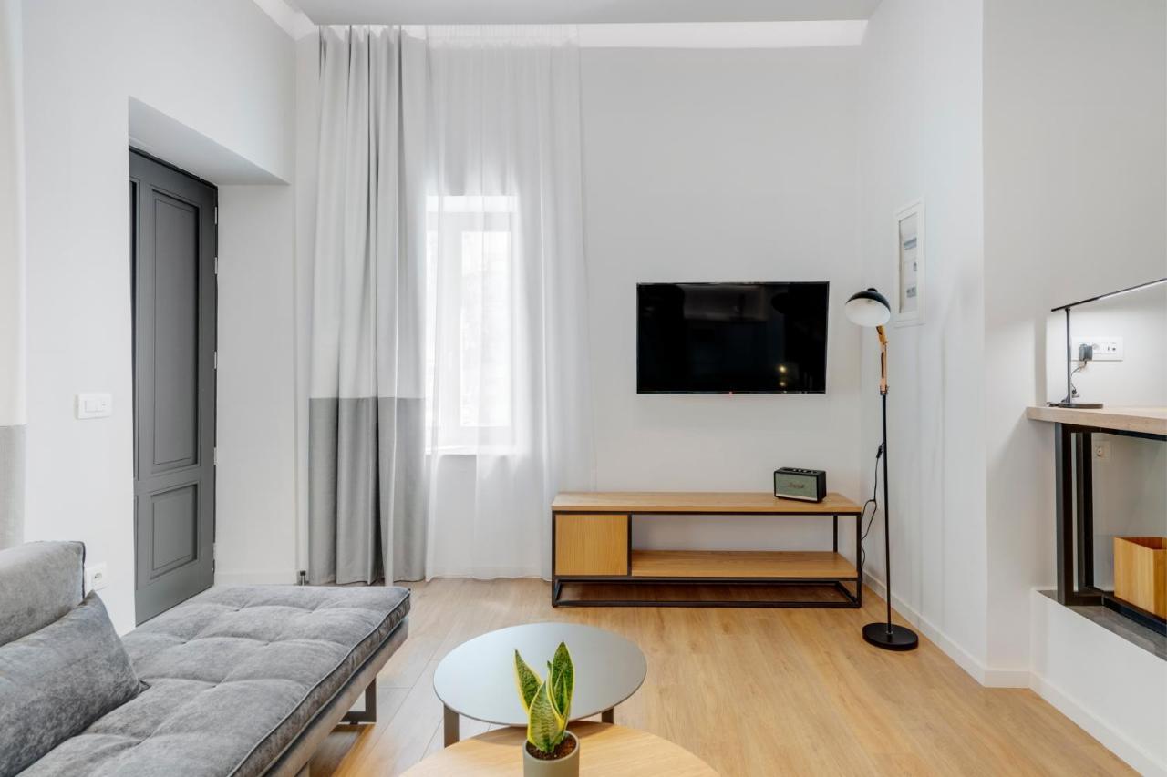 Times Elegant Rooms Ermoupoli Exterior photo